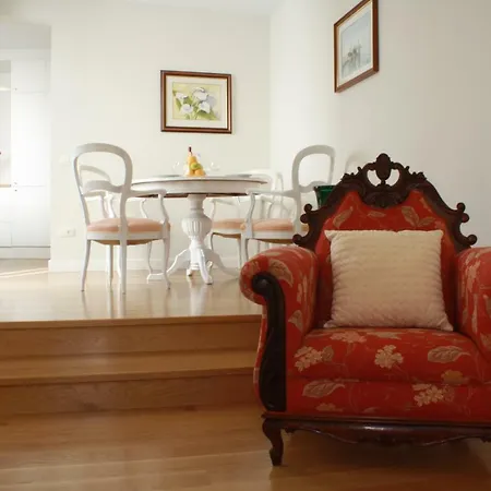 Casa Del Nogal Valleseco