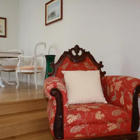 Holiday home Casa Del Nogal Valleseco